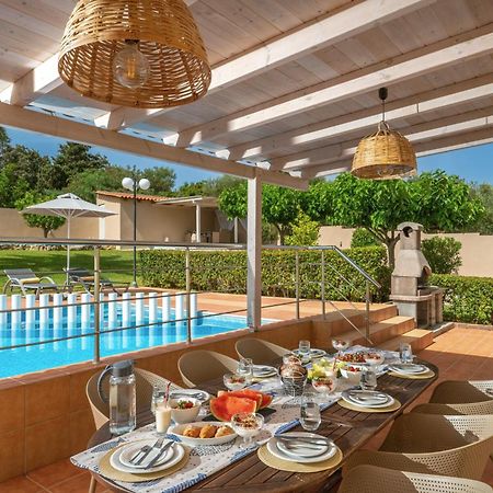 Villa Aretousa 1 Agia Marina Buitenkant foto