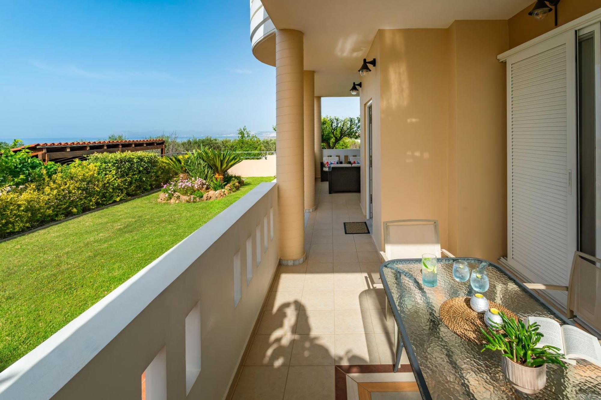 Villa Aretousa 1 Agia Marina Buitenkant foto